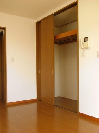 コウズィプレイスの物件内観写真